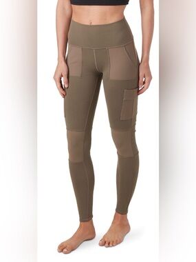 Alo high waisted cargo pants XS